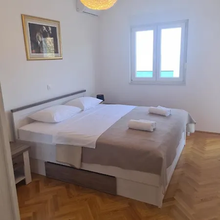 Monika Apartmán Marina